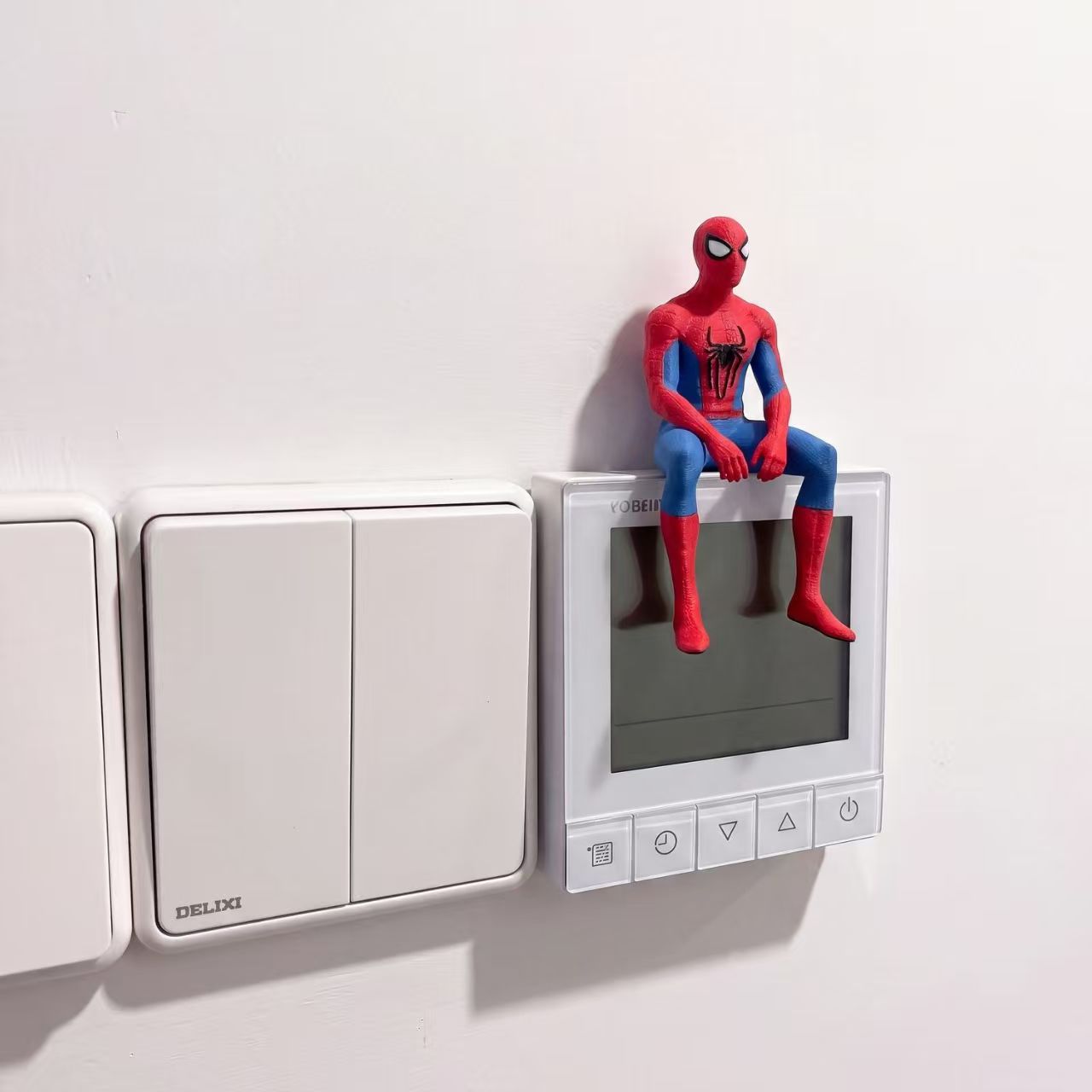 Spider-Man Deadpool in Posizio - Interior Design Mockup recensione e prezzo